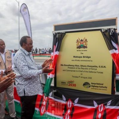 Read more about the article President Uhuru Kenyatta launches the new Makupa bridge